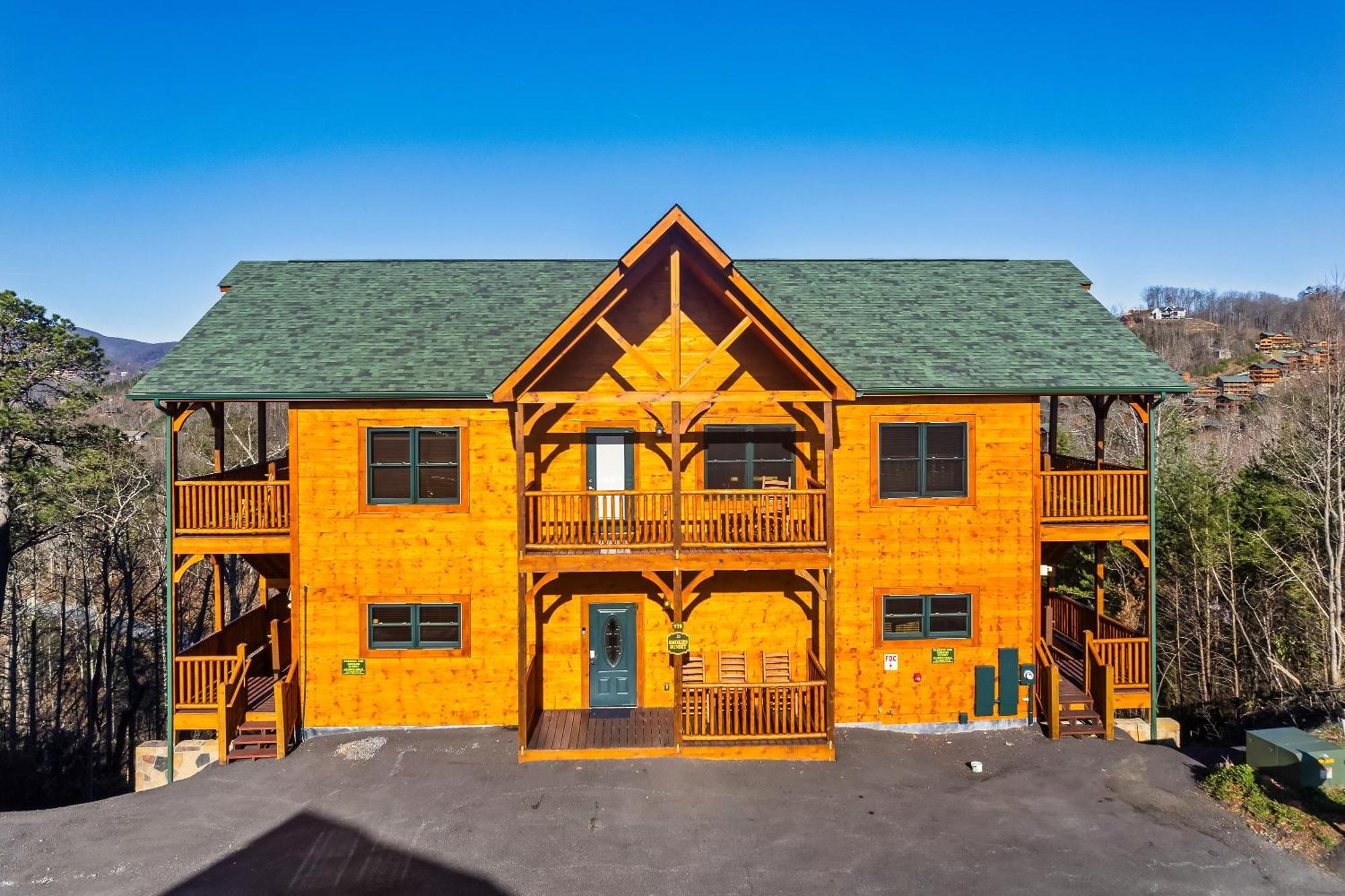 Full Equipped Cabin With A Pool And Game Room Smokies Views Gatlinburg Buitenkant foto