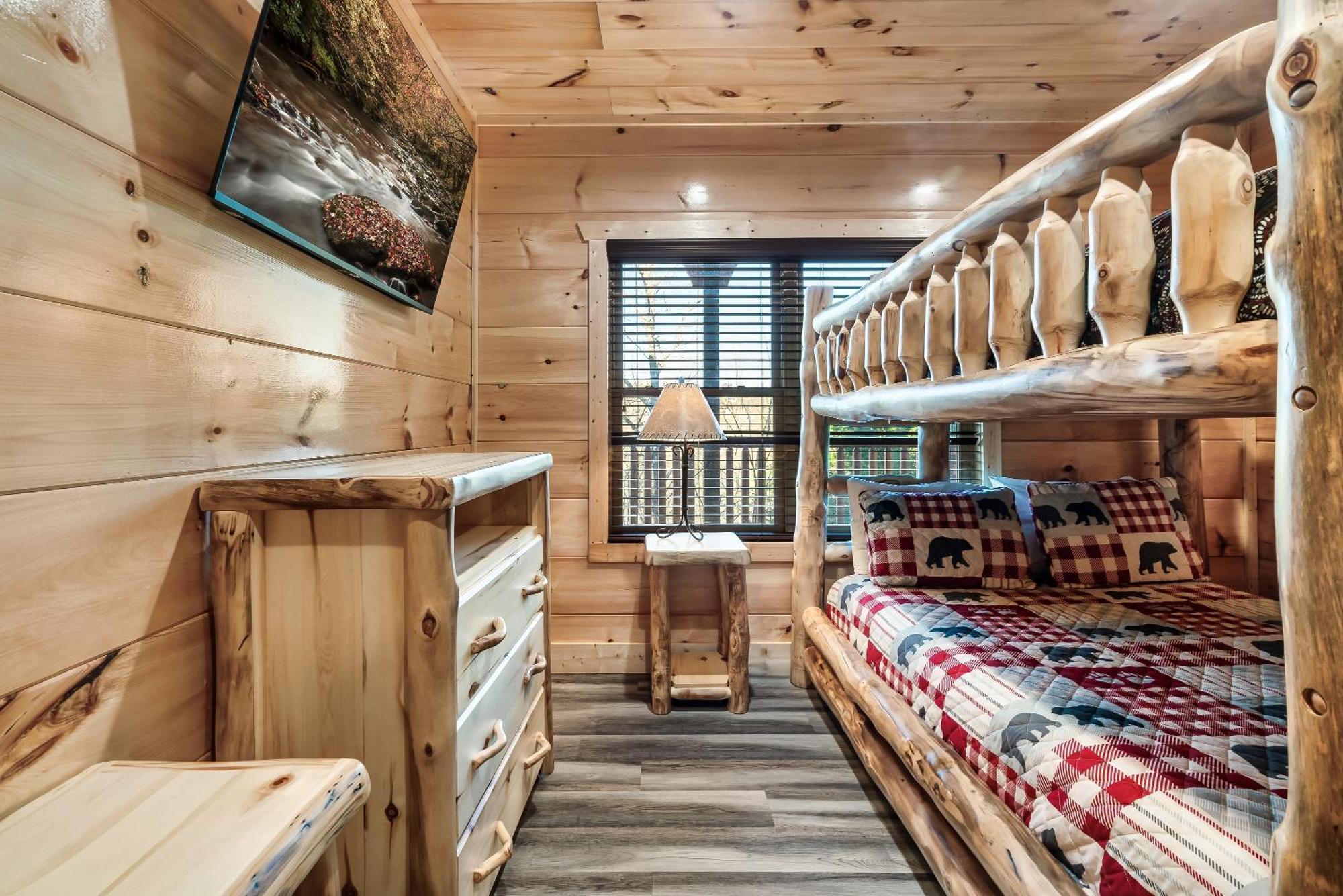 Full Equipped Cabin With A Pool And Game Room Smokies Views Gatlinburg Buitenkant foto