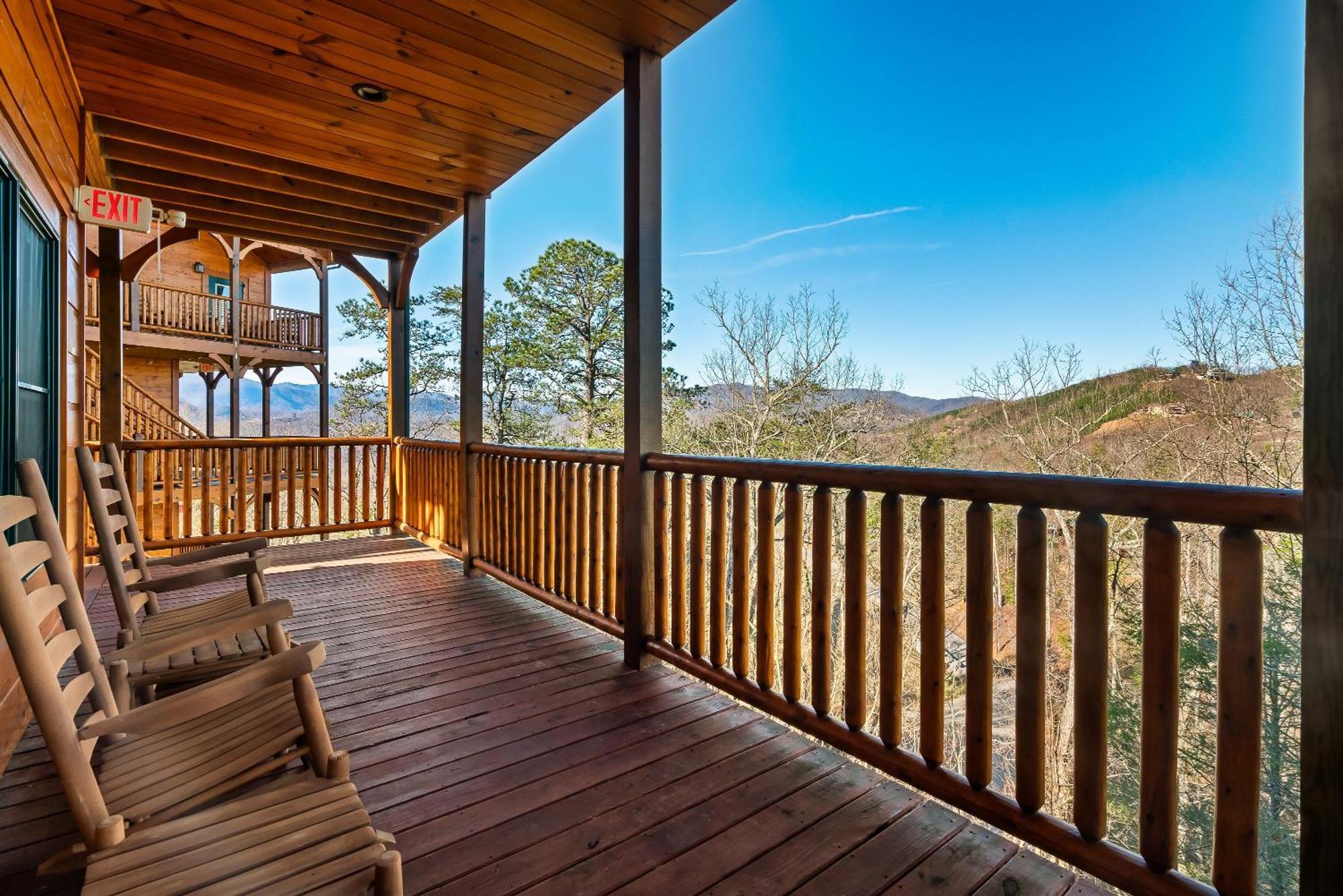 Full Equipped Cabin With A Pool And Game Room Smokies Views Gatlinburg Buitenkant foto