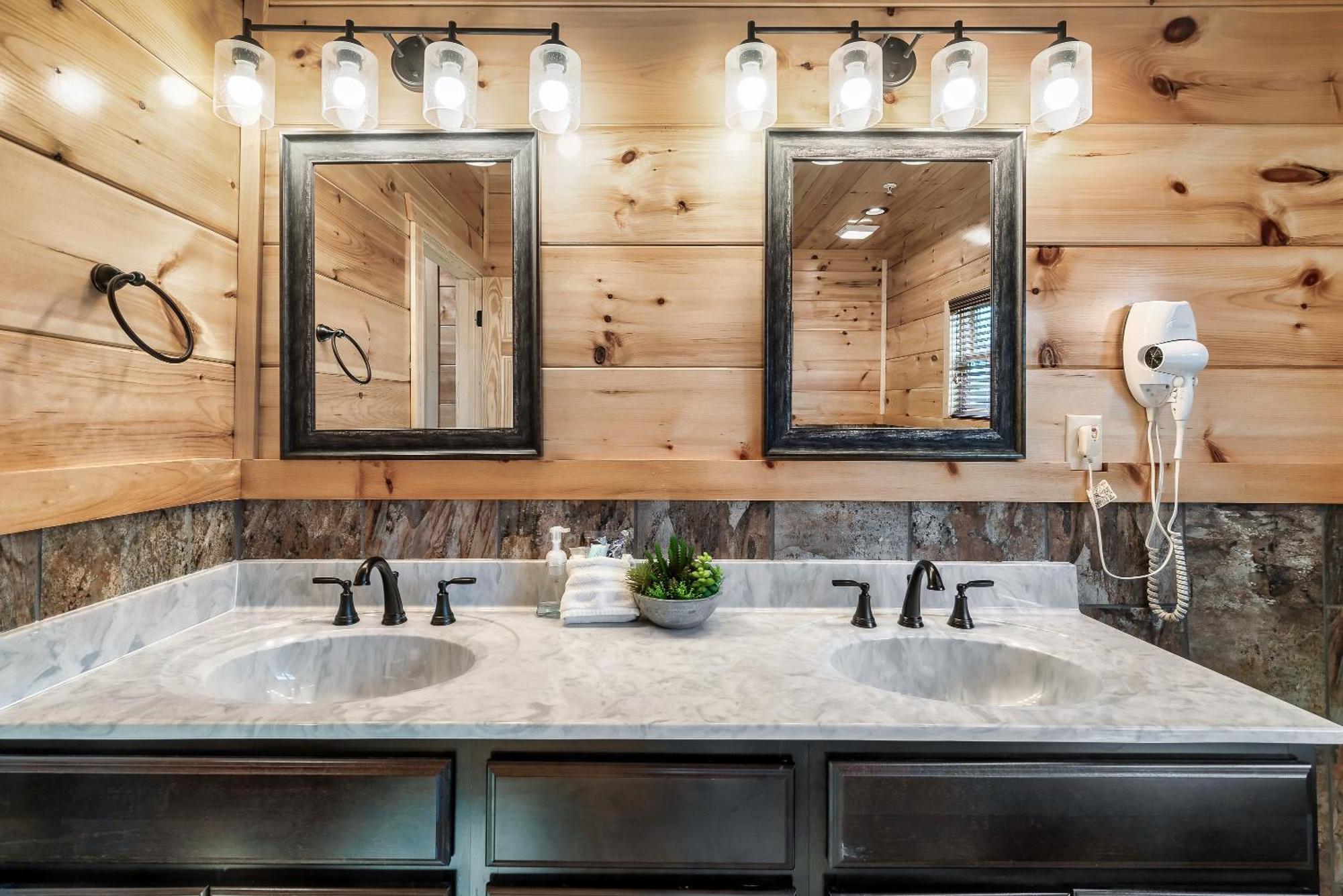 Full Equipped Cabin With A Pool And Game Room Smokies Views Gatlinburg Buitenkant foto
