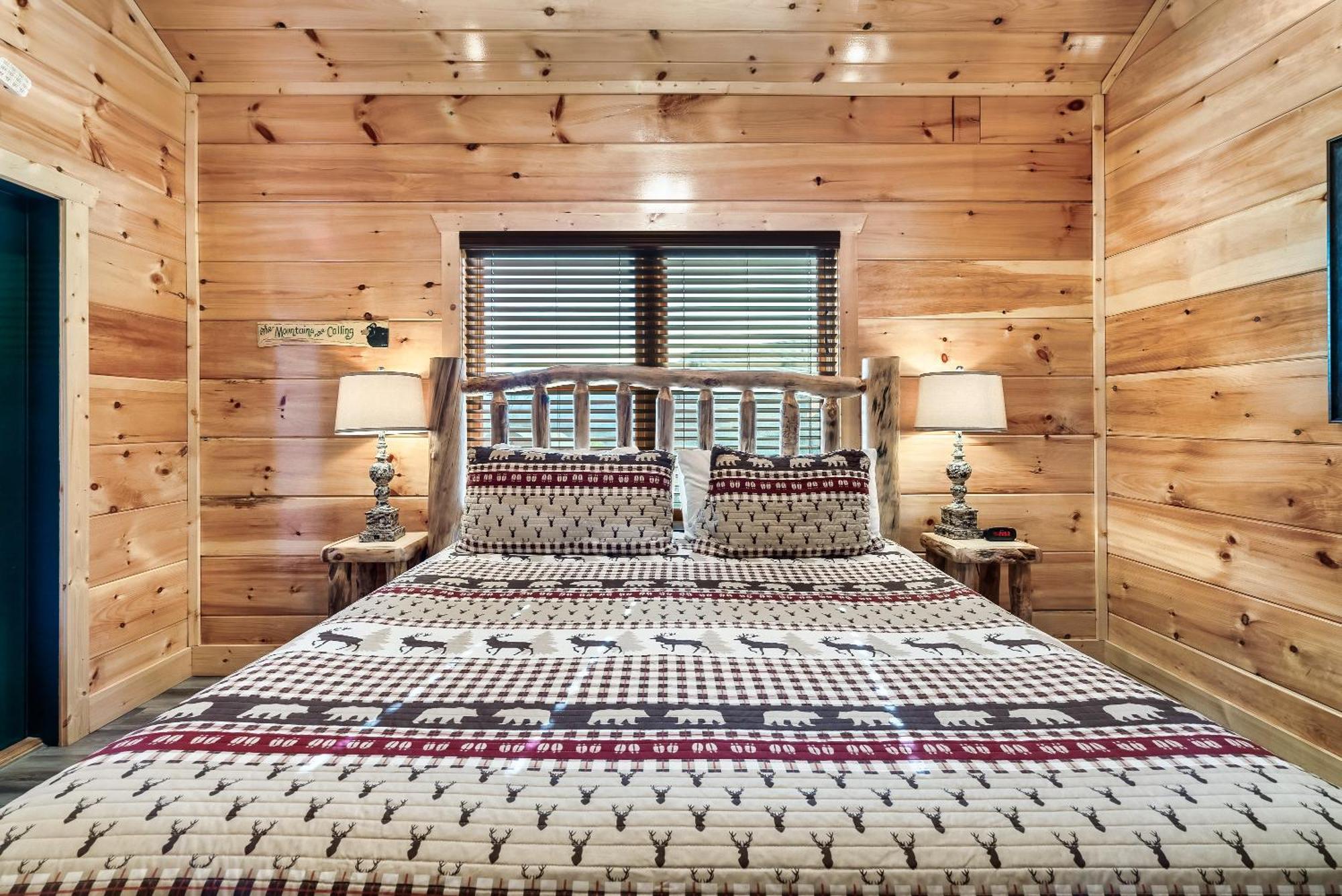 Full Equipped Cabin With A Pool And Game Room Smokies Views Gatlinburg Buitenkant foto