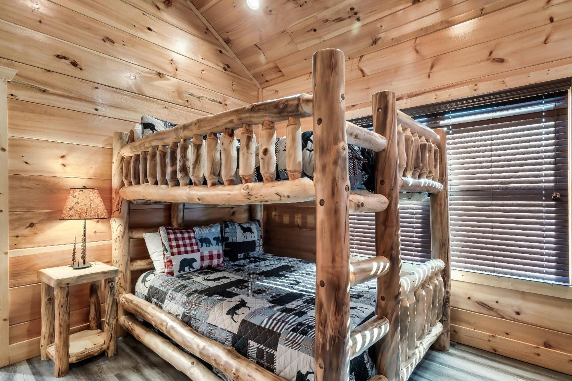 Full Equipped Cabin With A Pool And Game Room Smokies Views Gatlinburg Buitenkant foto